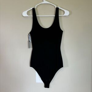 New NWT Aritzia Wilfred Free Size Small  Black Bodysuit Sleeveless Scoop Neck